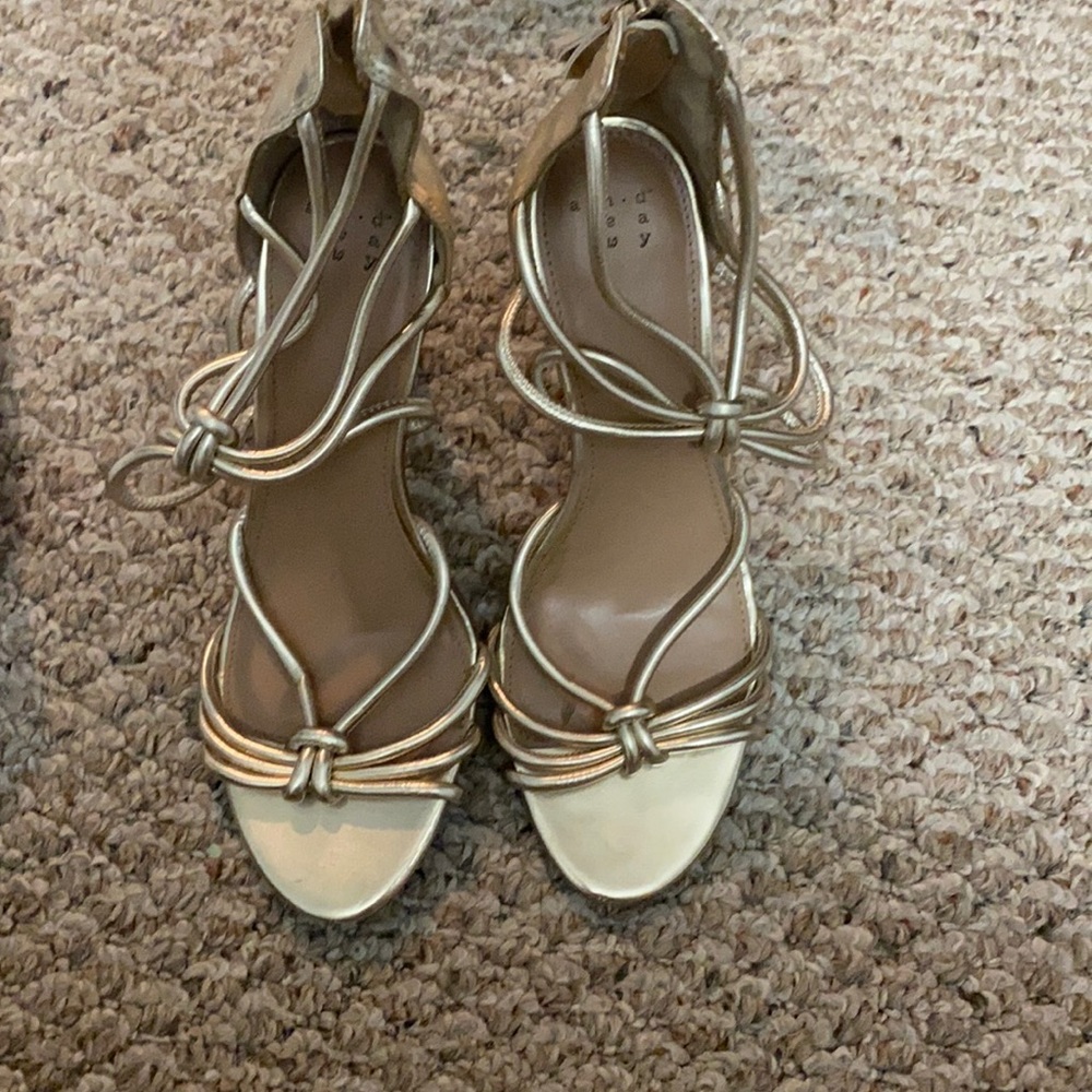 Gold knotted sandals